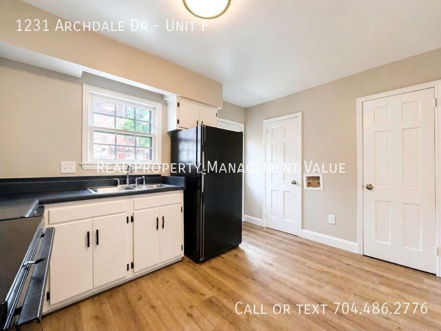 1231 Archdale Dr #F - Photo 5 of 18