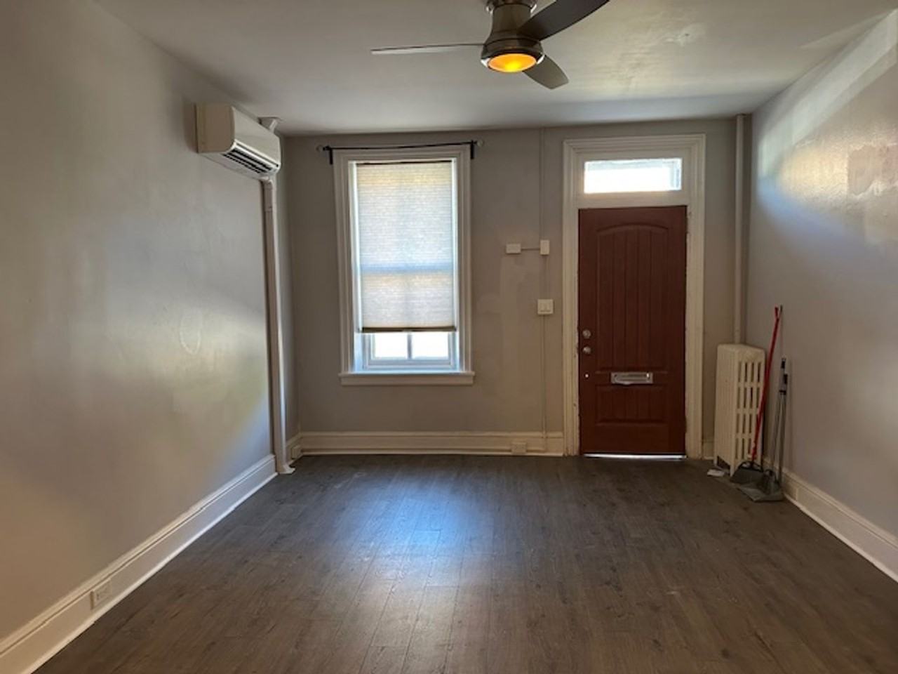 909 N 2nd St - Photo 2 of 23