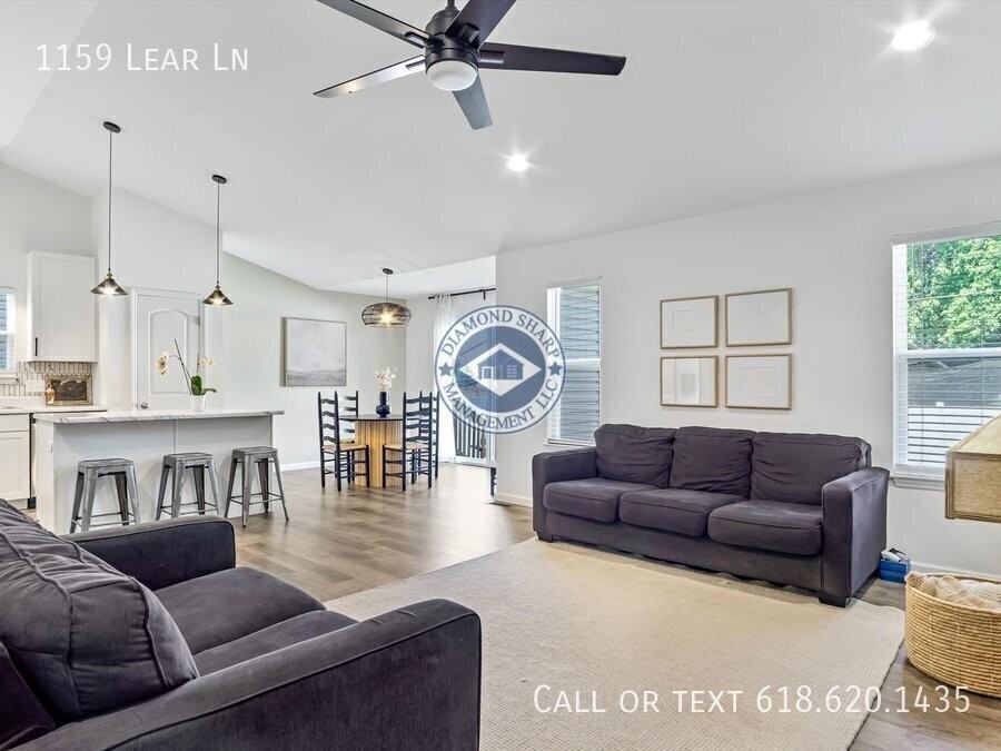 1159 Lear Ln - Photo 6 of 21