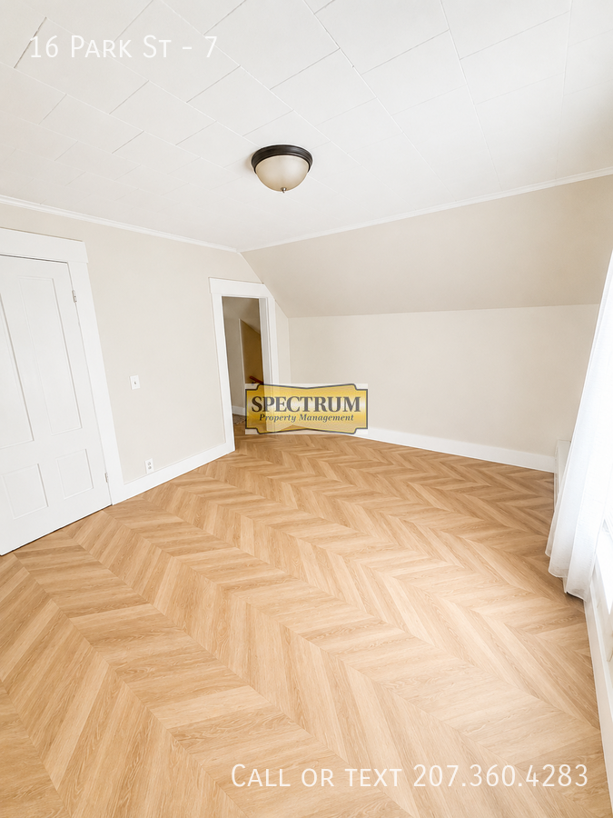 16 Park St #7 - Photo 3 of 6