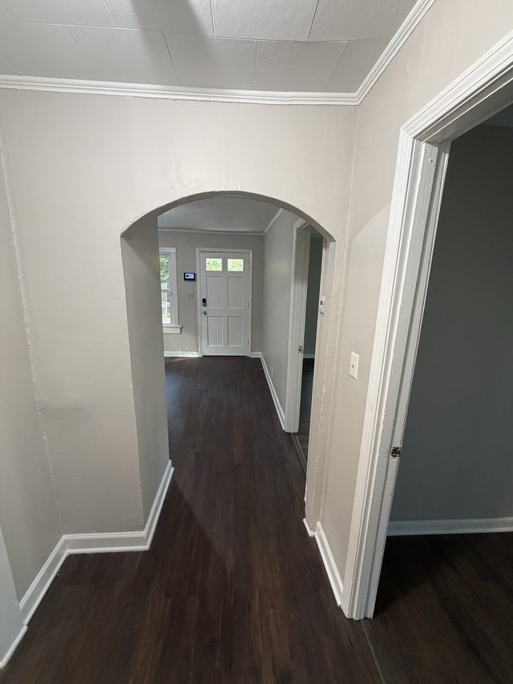 819 Chestnut St #NA - Photo 4 of 17