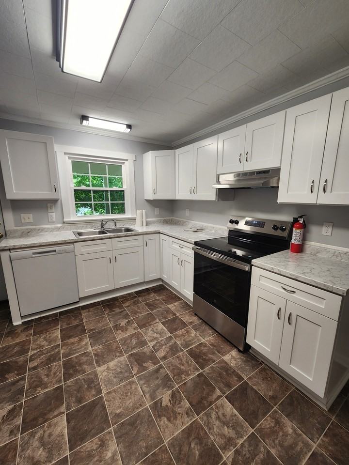 204 Shryer Rd #NA - Photo 3 of 12