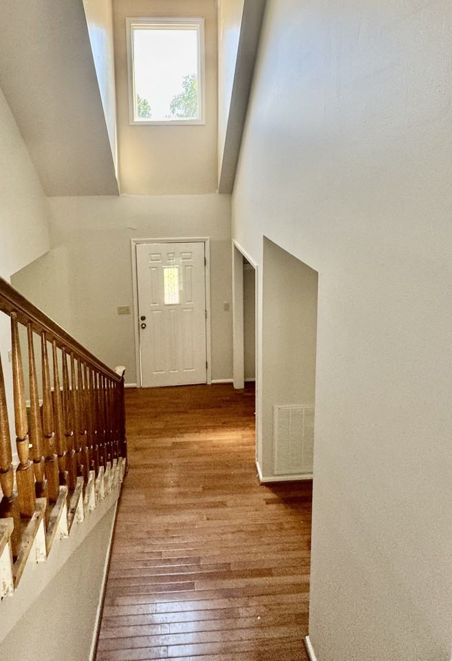 203 Cherokee Dr #NA - Photo 6 of 18