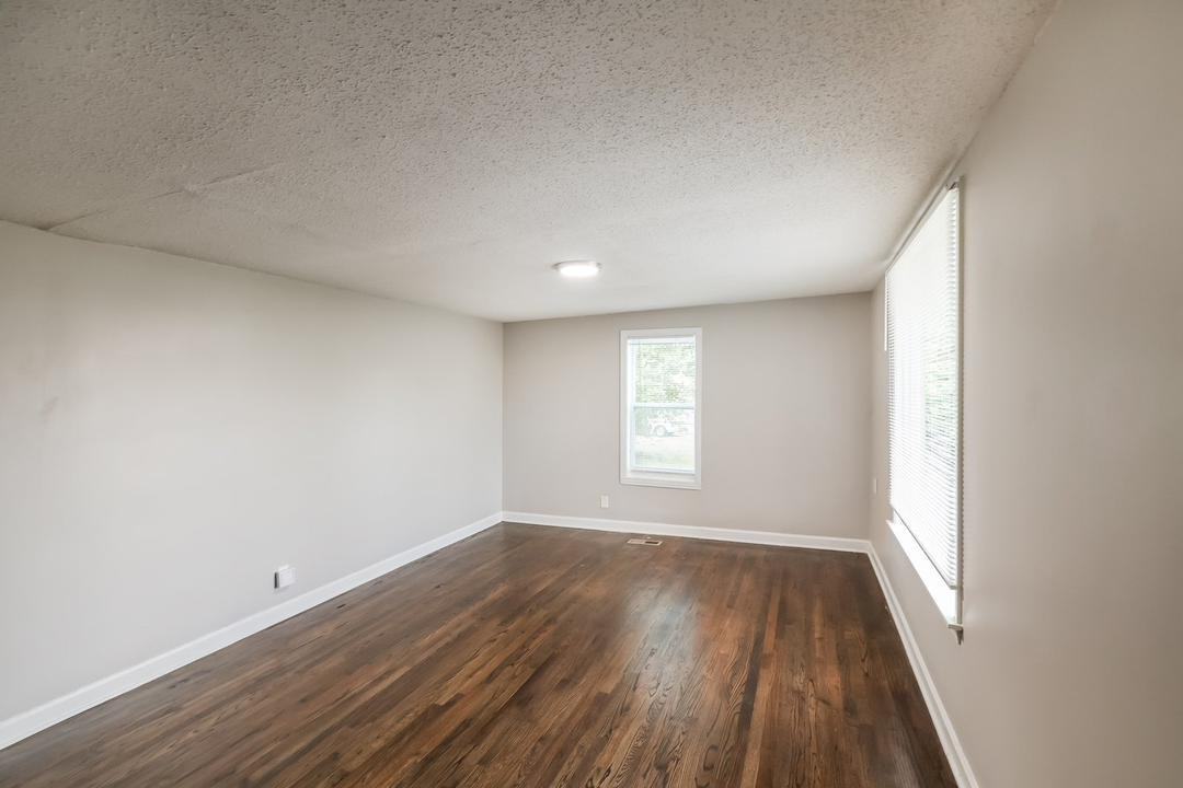 2604 4th St E #NA - Photo 5 of 7