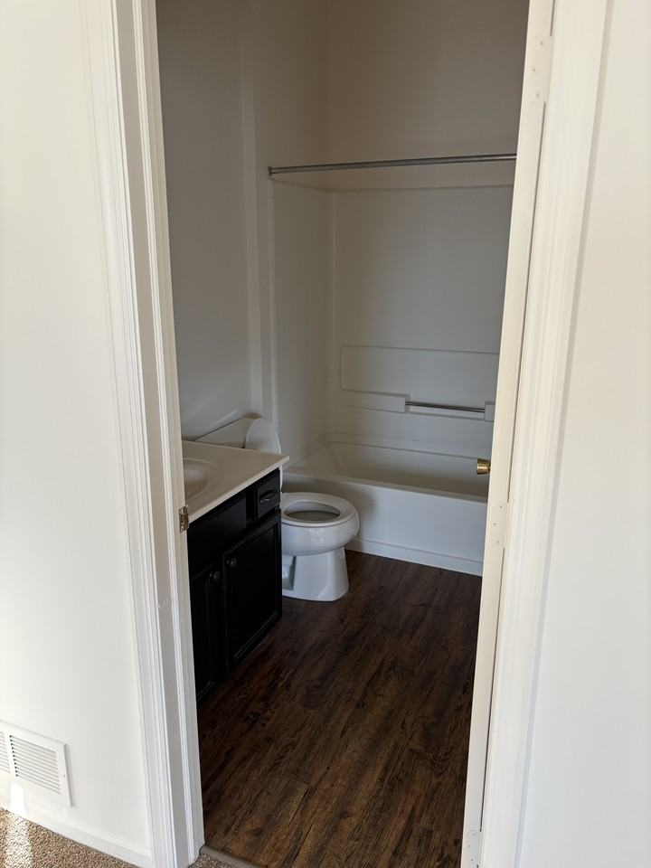 4144 Clark St - Photo 2 of 13