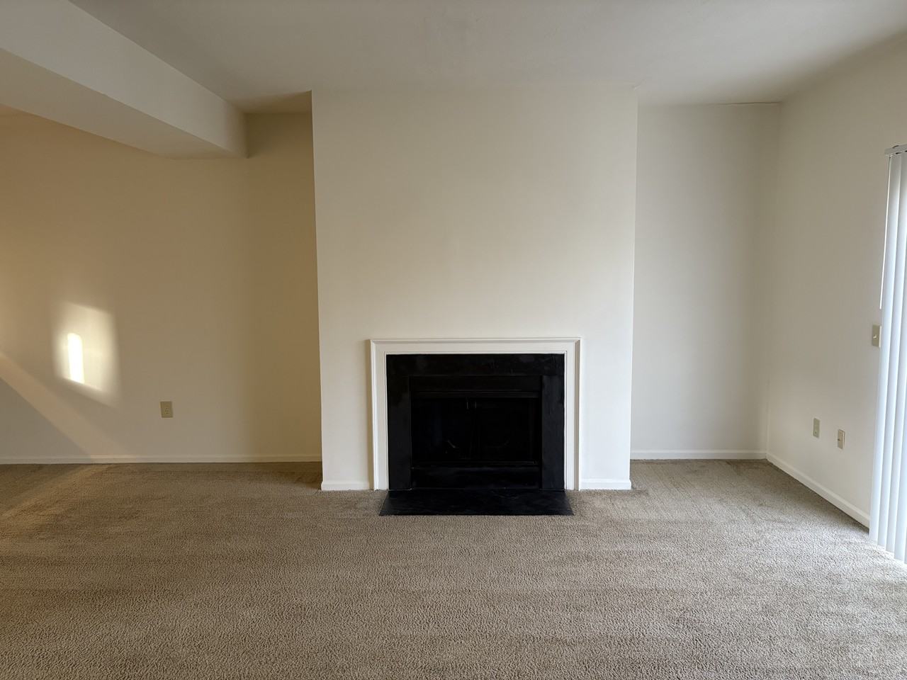 4144 Clark St - Photo 7 of 13