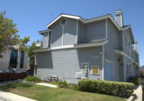featured image of 1323 W Palmyra Ave #B
