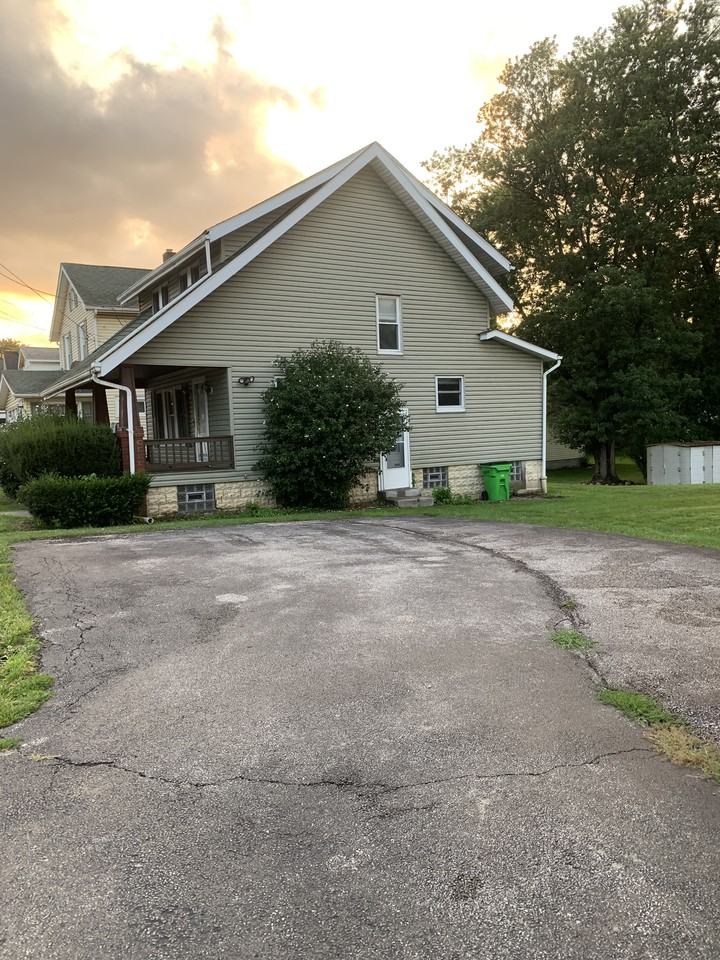 1285 Wooster Rd W #NA - Photo 2 of 8