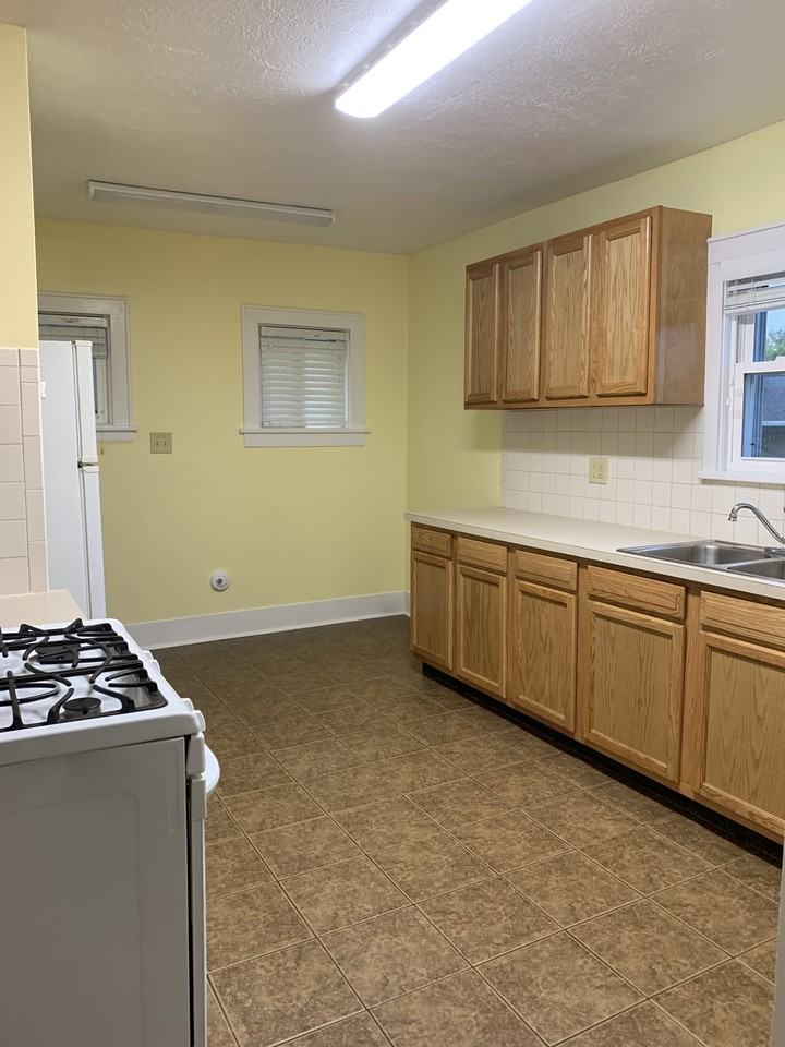 1285 Wooster Rd W #NA - Photo 5 of 8