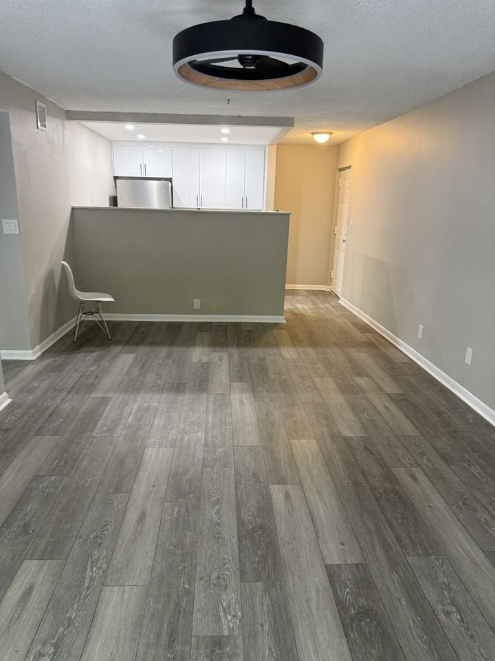 1850 N Congress Ave #207 - Photo 5 of 10