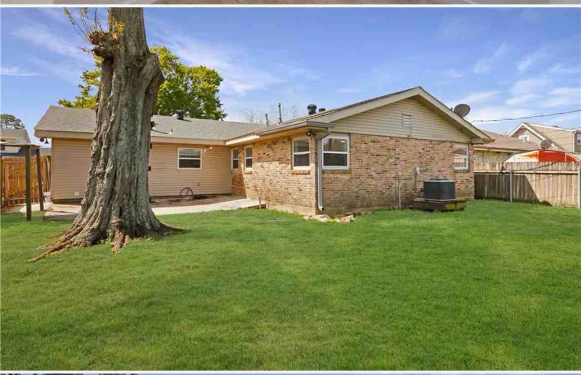 6909 Christine St #NA - Photo 6 of 11