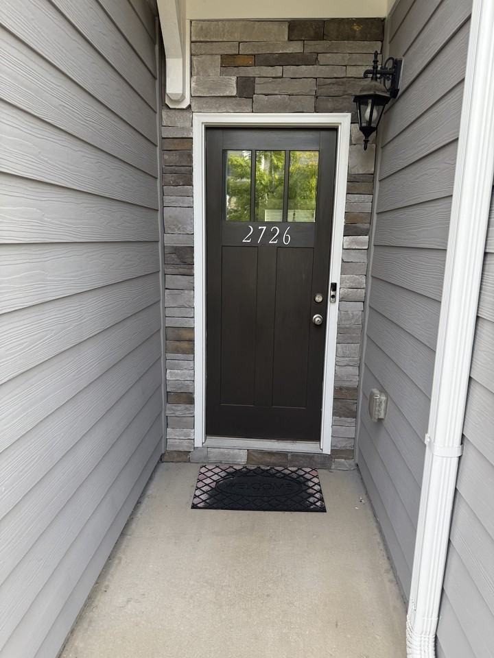 2726 Kemp Ct #NA - Photo 2 of 26