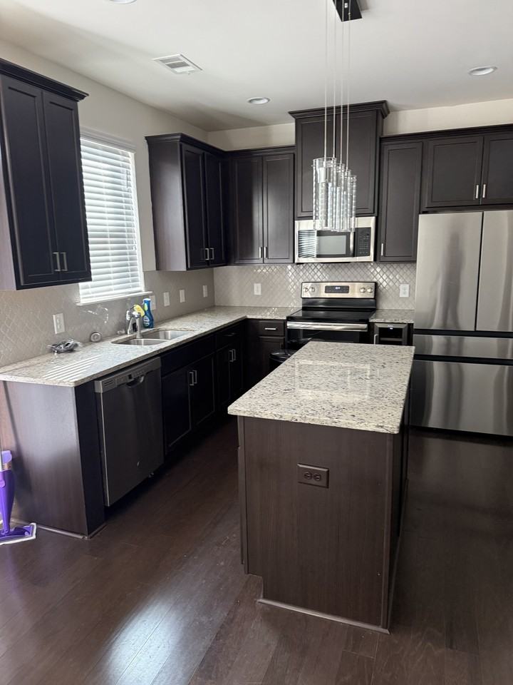 2726 Kemp Ct #NA - Photo 4 of 26