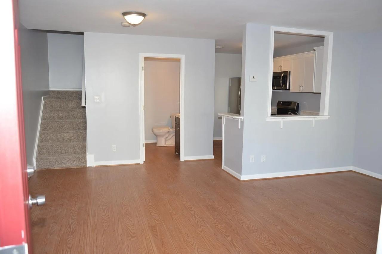 9852 Brookridge Ct #NA - Photo 2 of 14