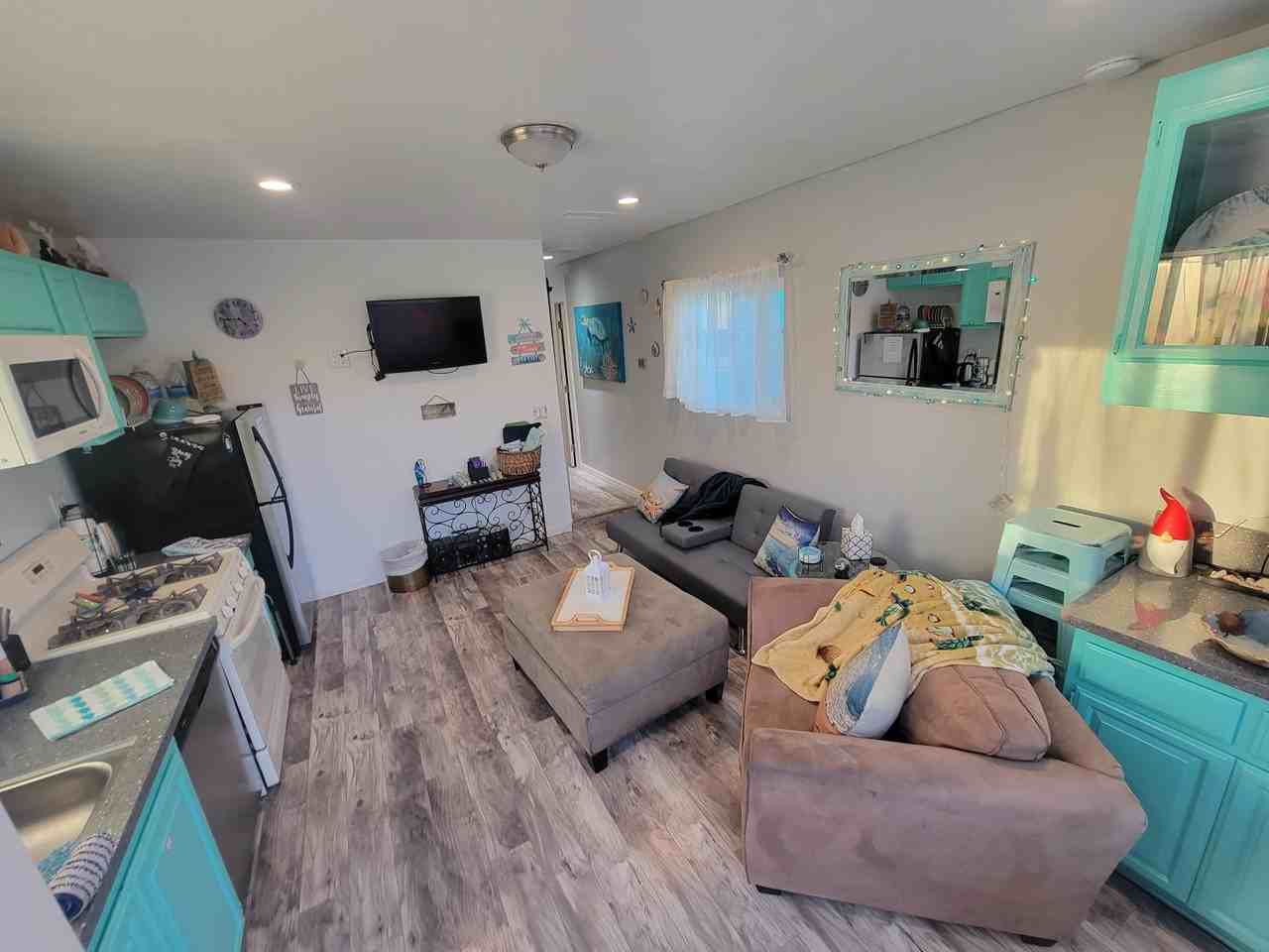 512 Capistrano Dr #2 - Photo 5 of 19