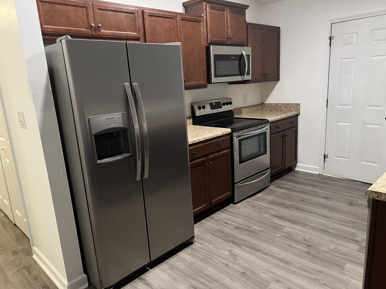 430 Mccall Dr #NA - Photo 2 of 12