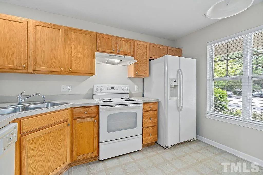 216 Harbor Haven Dr #NA - Photo 5 of 20