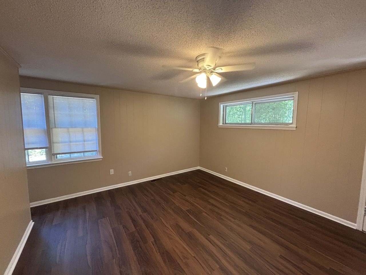 4064 Owen Road - Photo 5 of 8