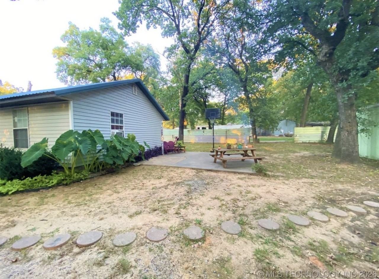4110 Derrick St #NA - Photo 3 of 14