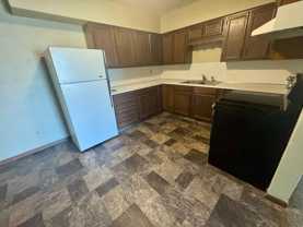 305 E Expressway - Photo 1 of 1