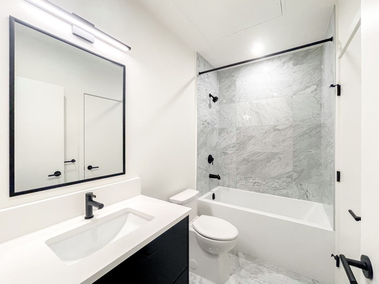2620 152 Street #406 - Photo 7 of 12
