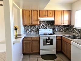 featured image of 940 Runyon Rd