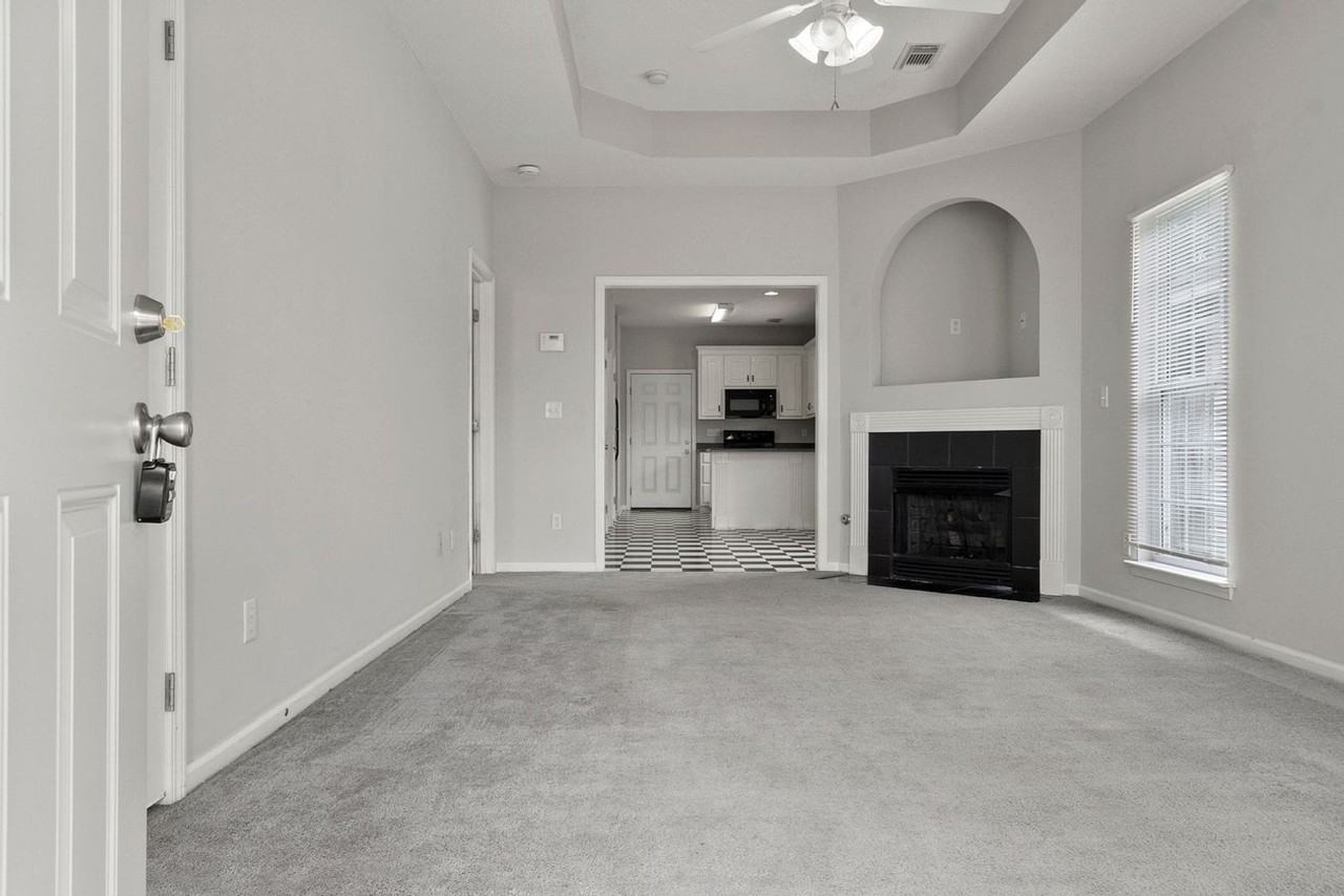 2003 Stardust Dr - Photo 2 of 30