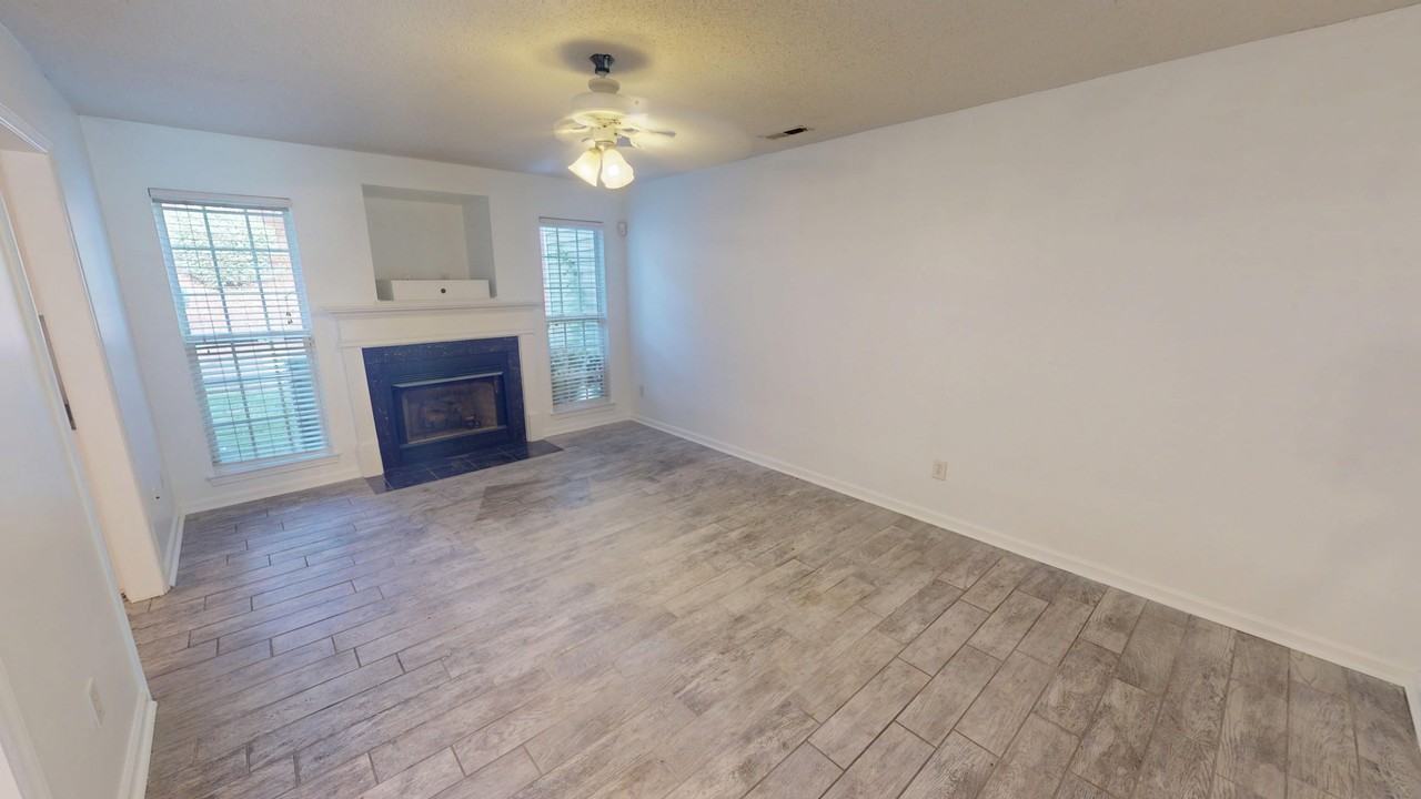 1148 Academic Dr #1 - Photo 2 of 9