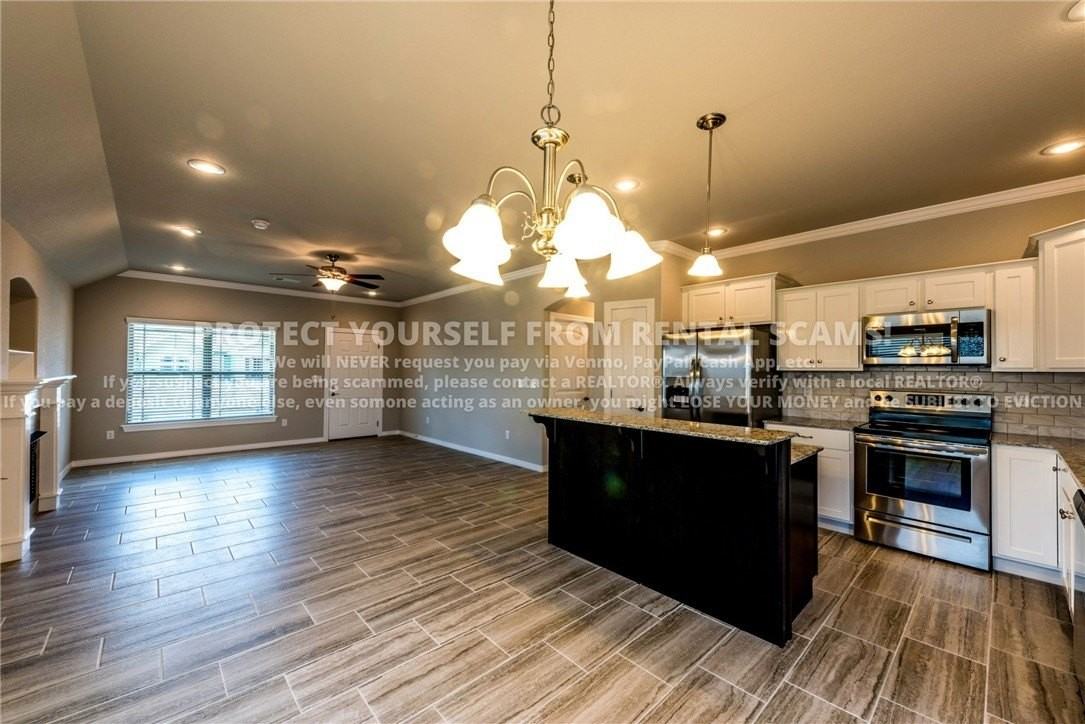 4495 W Wales Dr - Photo 4 of 15