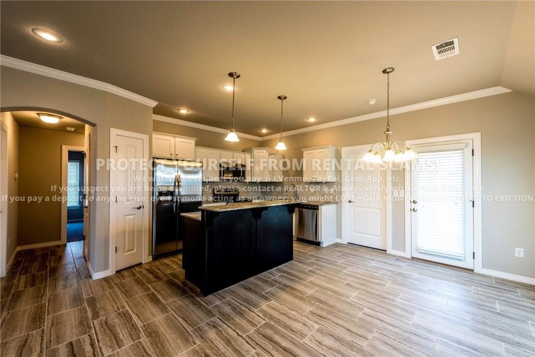 4495 W Wales Dr - Photo 6 of 15