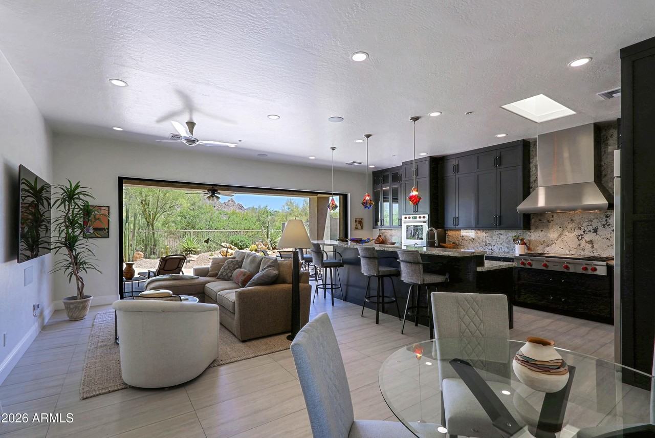 6522 E Night Glow Cir - Photo 2 of 20