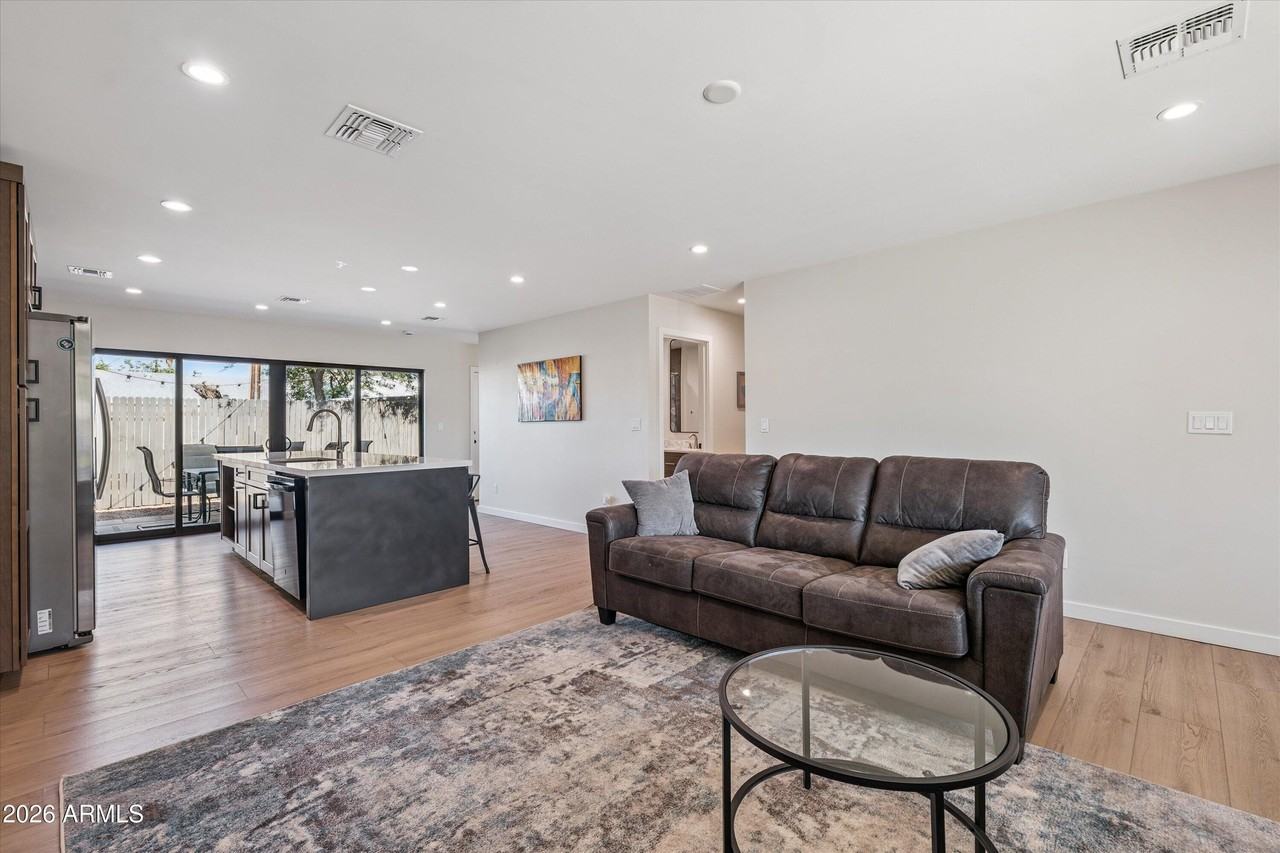 1726 N 74th Pl - Photo 4 of 23