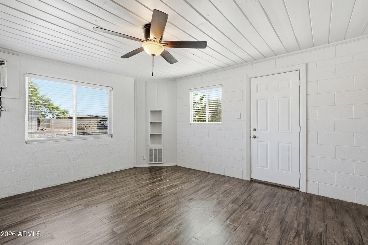623 S Country Club Dr #11 - Photo 5 of 15