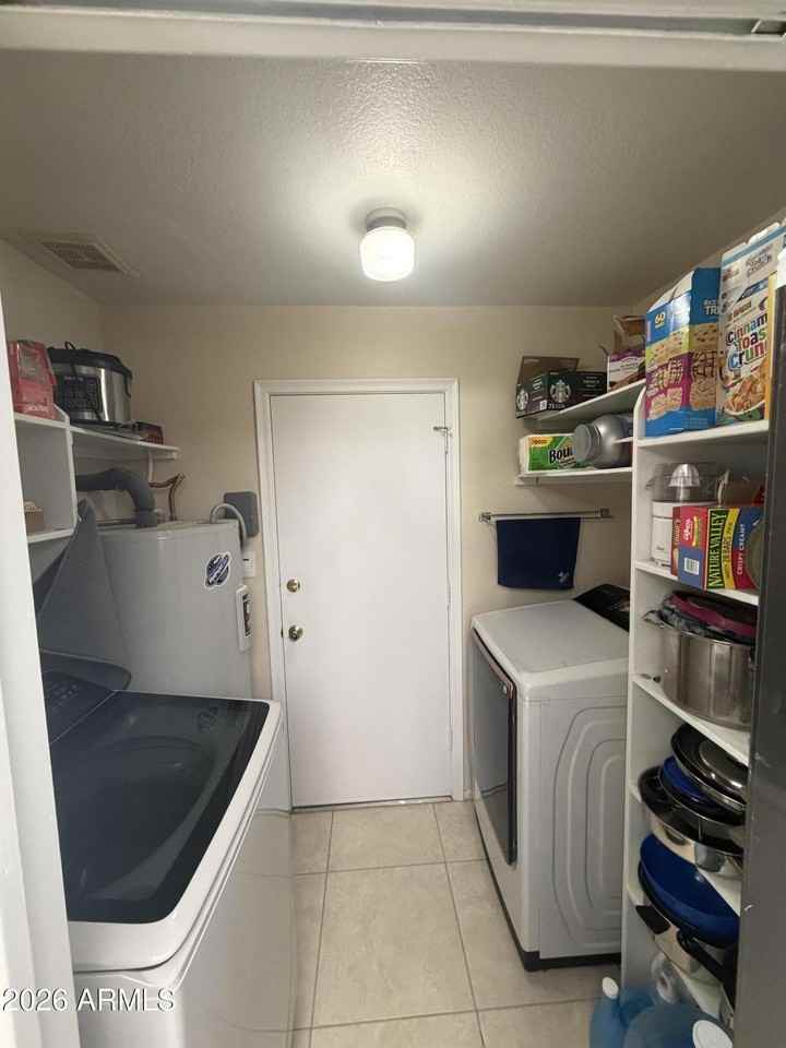 13321 N 26th Ave - Photo 6 of 18