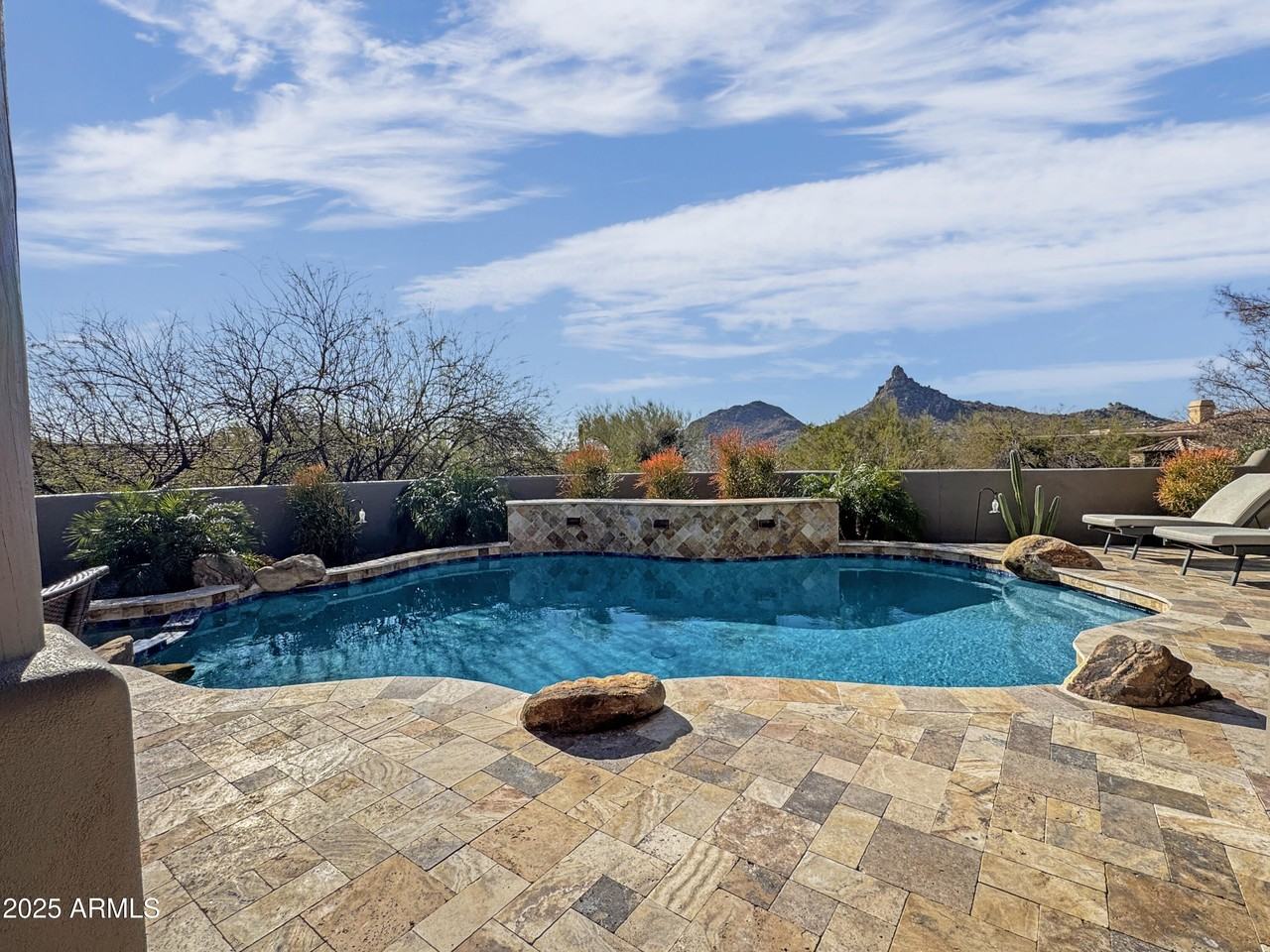 10685 E Cottontail Ln - Photo 2 of 32