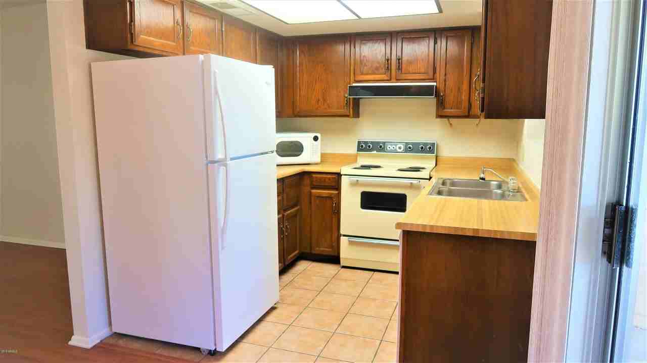 17228 N 16th Dr #4 - Photo 6 of 11