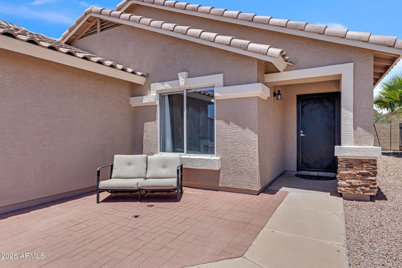 9250 E Carmel Ave - Photo 2 of 35