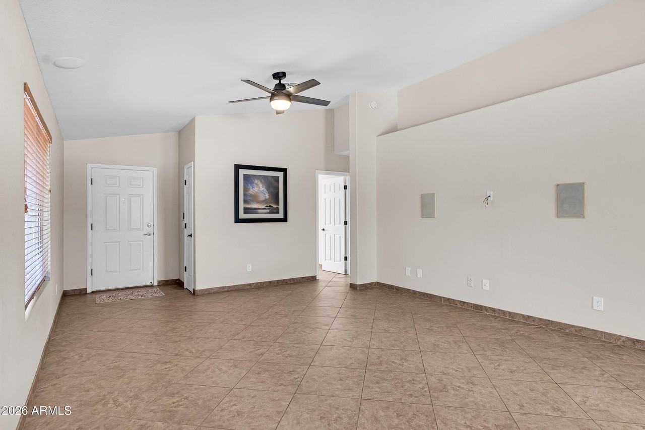 9250 E Carmel Ave - Photo 6 of 35