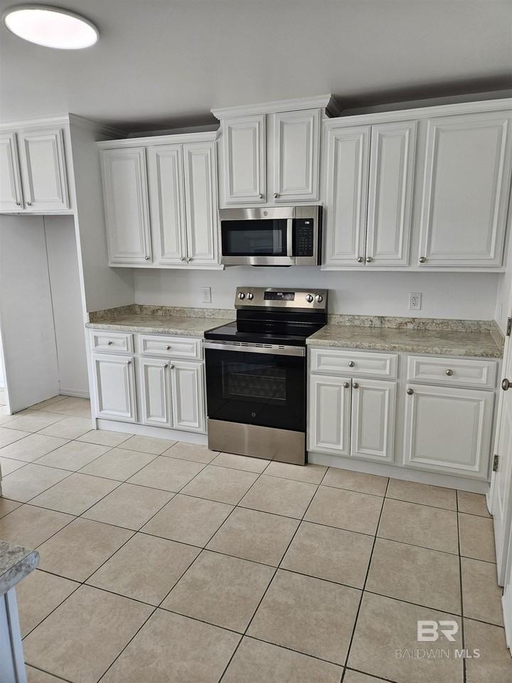 19100 County Road 71 - Photo 3 of 20