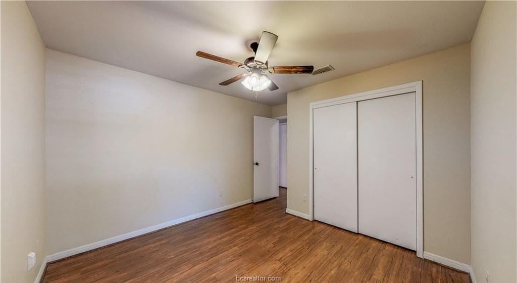 701C Balcones Dr #44 - Photo 7 of 9
