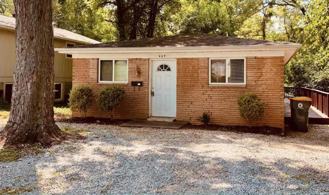 429 N Clark St - Photo 1 of 1