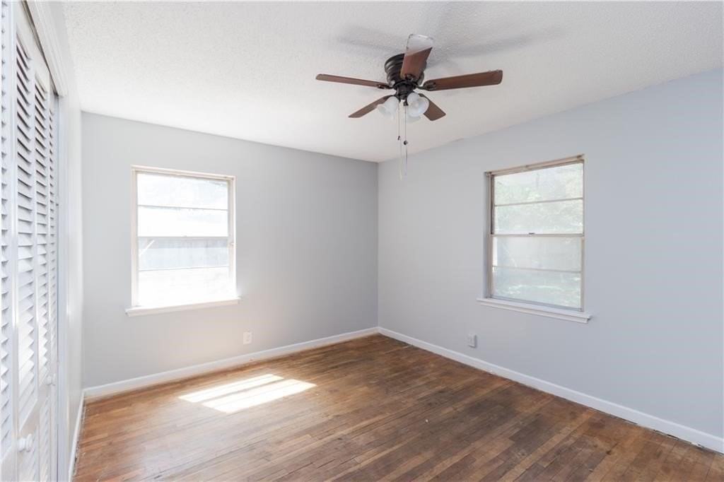 4829 Edith St - Photo 3 of 12