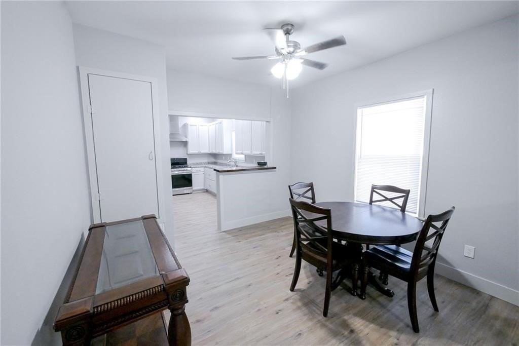 1415 Marguerite St - Photo 7 of 17