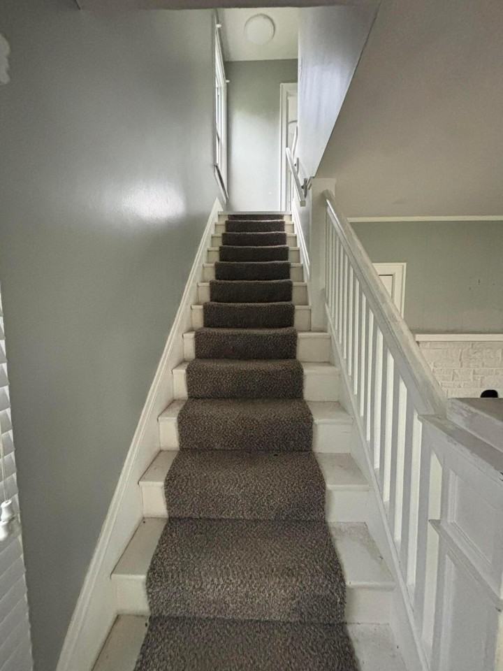 1690 Dyer Rd - Photo 6 of 23