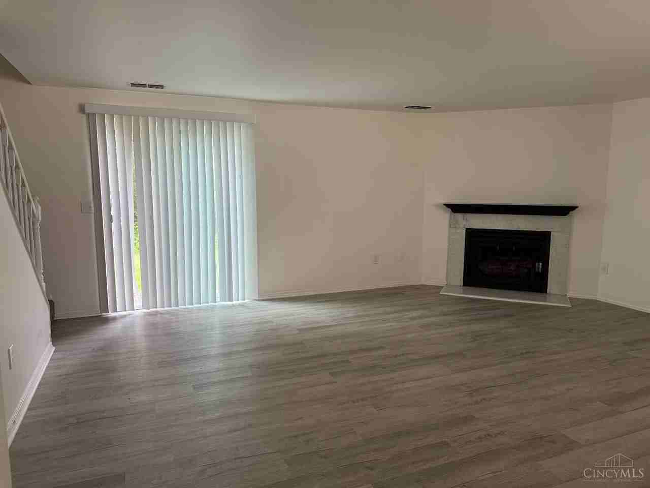 8224 Rollinghitch Ct - Photo 4 of 11