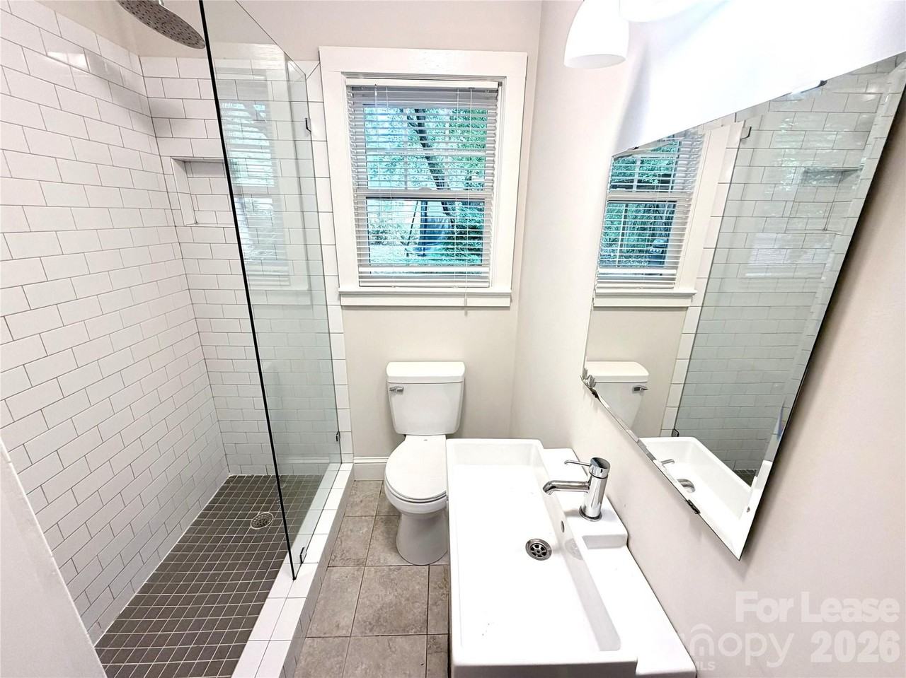 2523 Cranbrook Ln #A - Photo 7 of 8