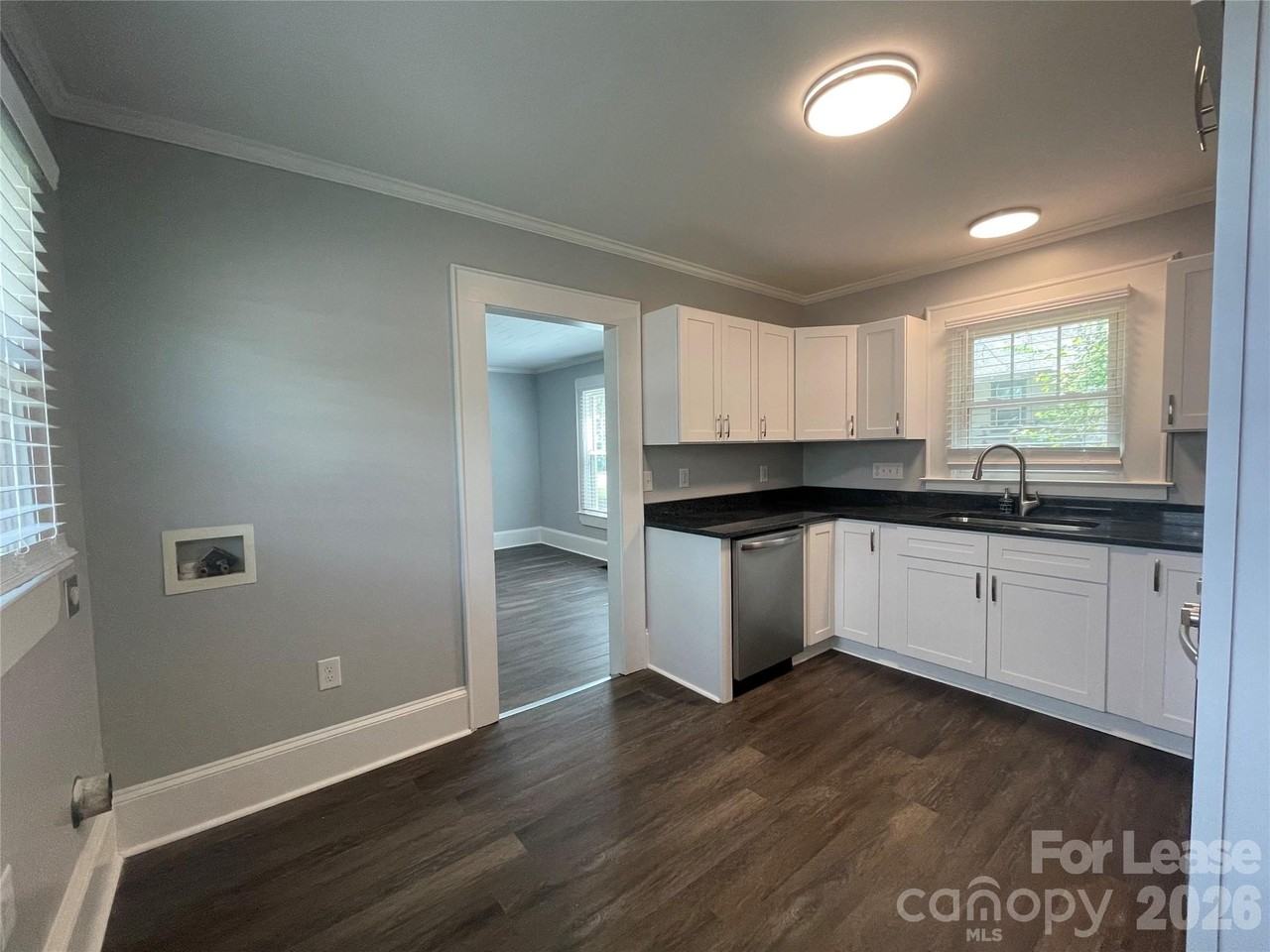 624 Pinoca Rd - Photo 6 of 30