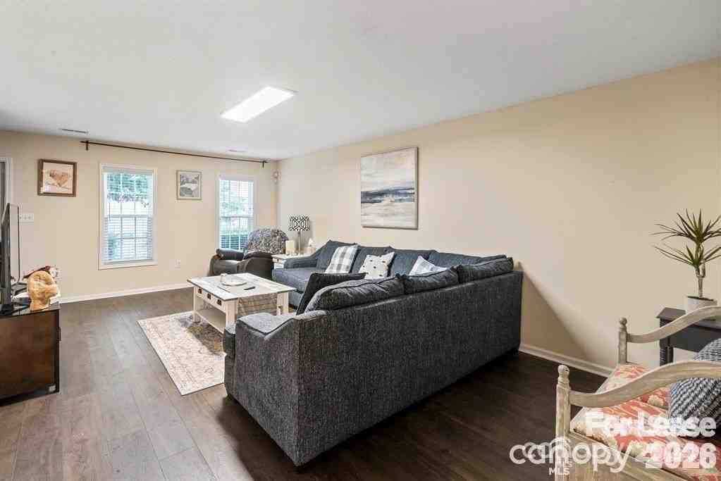 128 Locomotive Ln - Photo 5 of 7