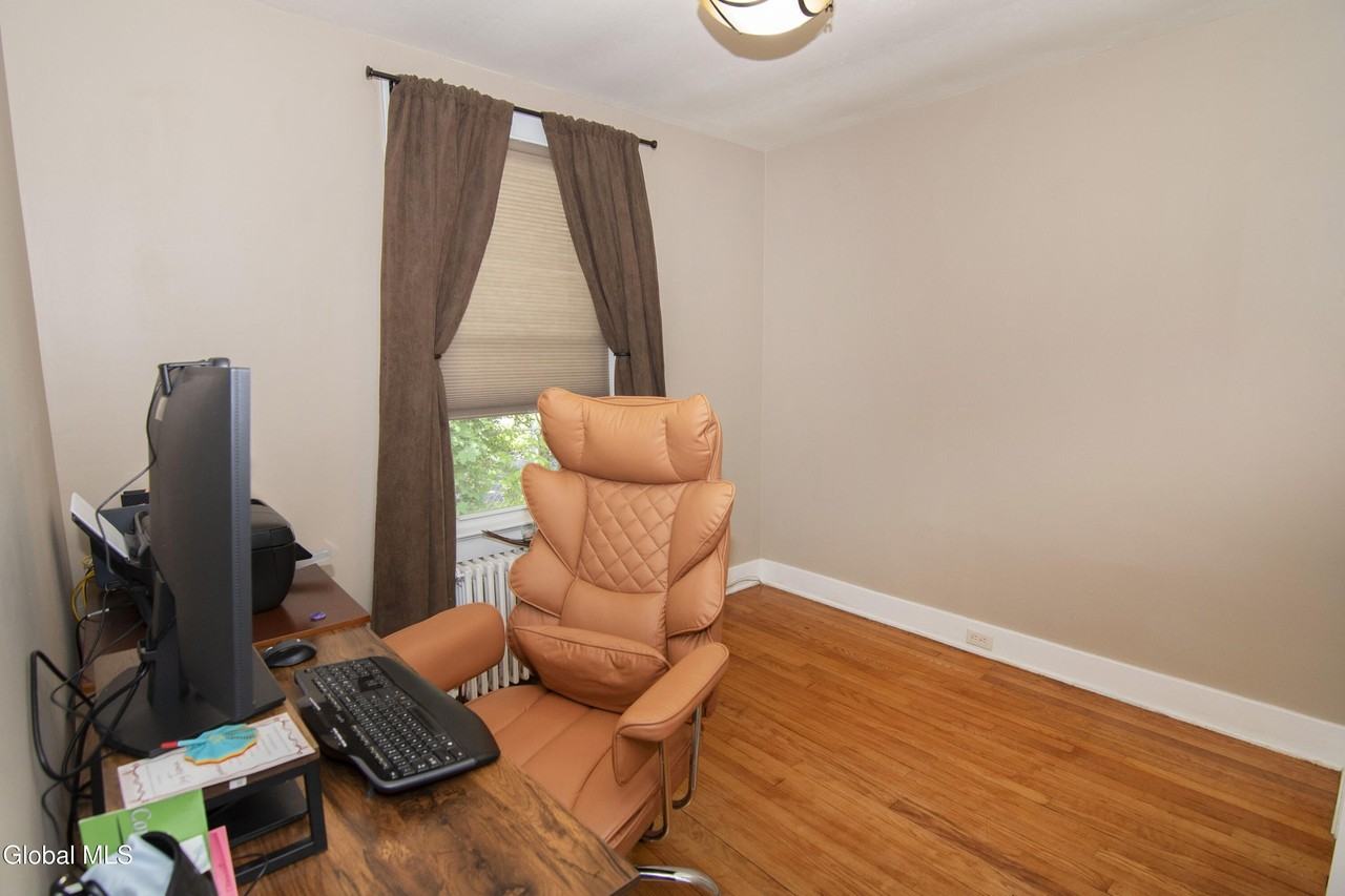 2 Ritchie Pl - Photo 6 of 13
