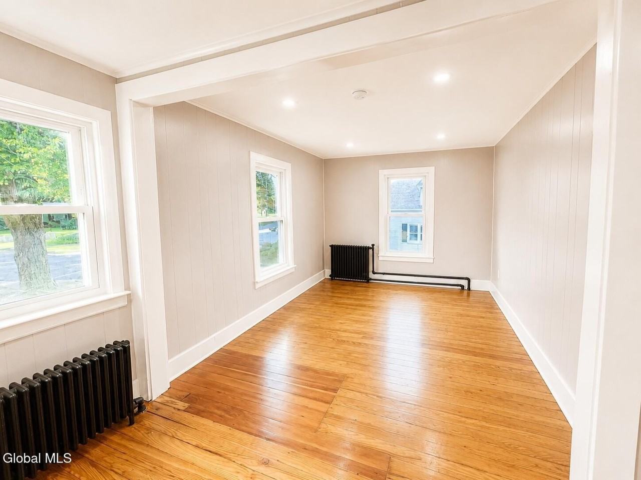 92 Bridge St #2 - Photo 3 of 9